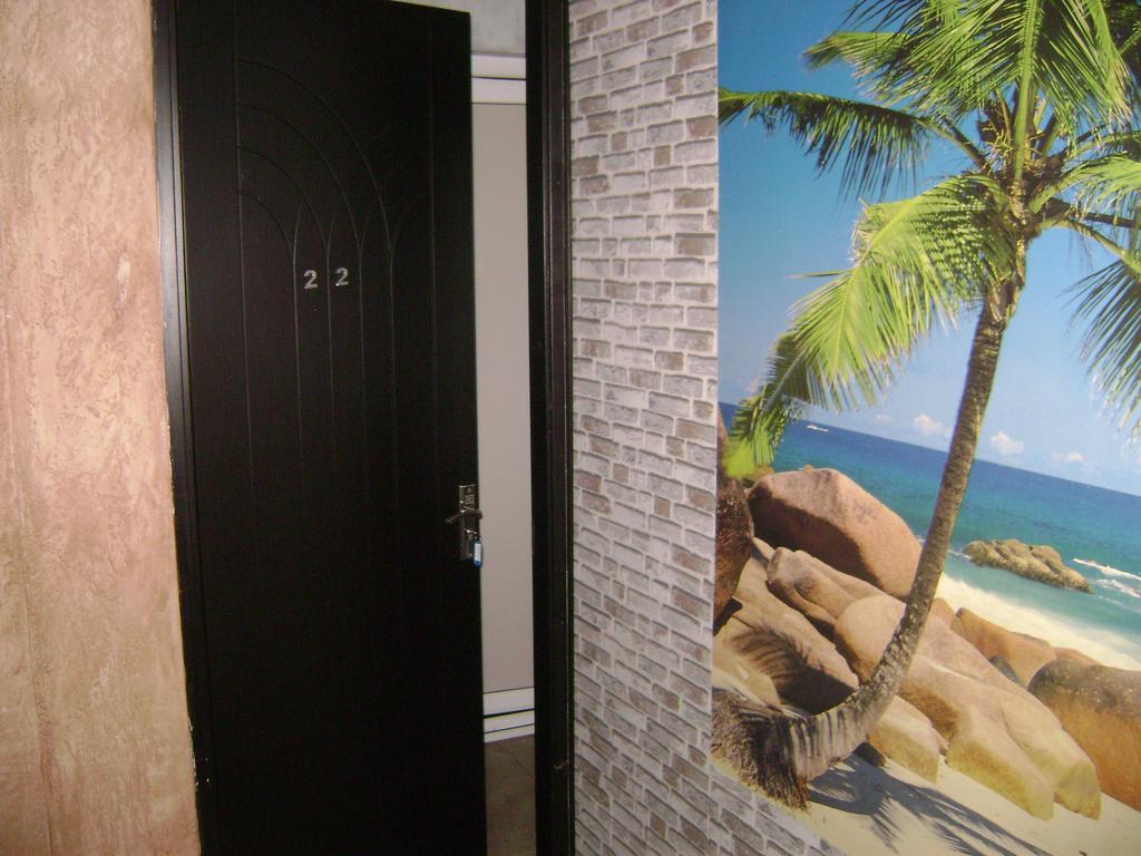 Guesthouse Melikishvili 57 バトゥーミ エクステリア 写真