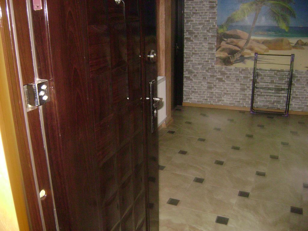 Guesthouse Melikishvili 57 バトゥーミ エクステリア 写真