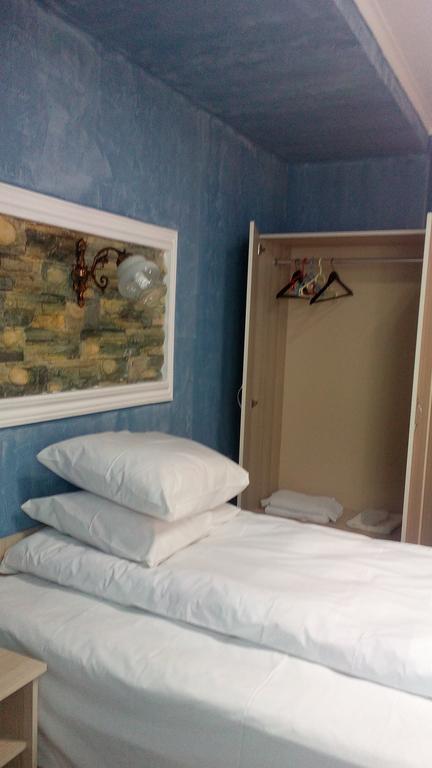 Guesthouse Melikishvili 57 バトゥーミ エクステリア 写真