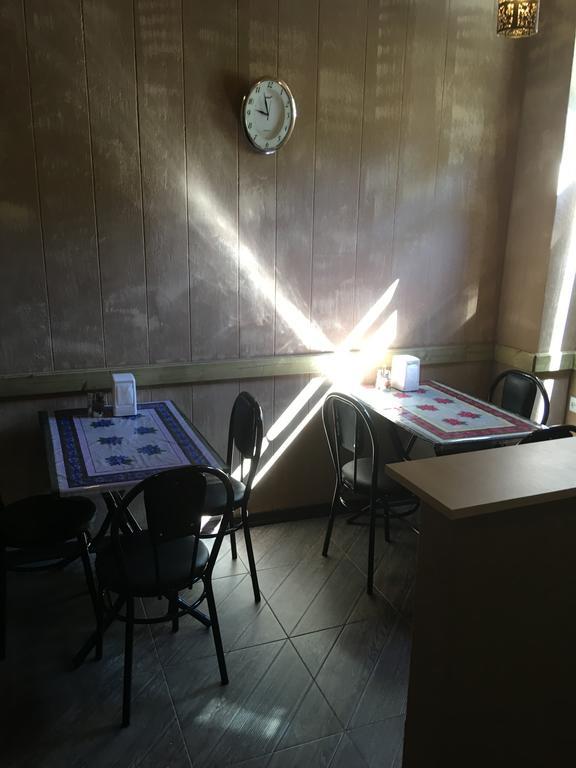 Guesthouse Melikishvili 57 バトゥーミ エクステリア 写真