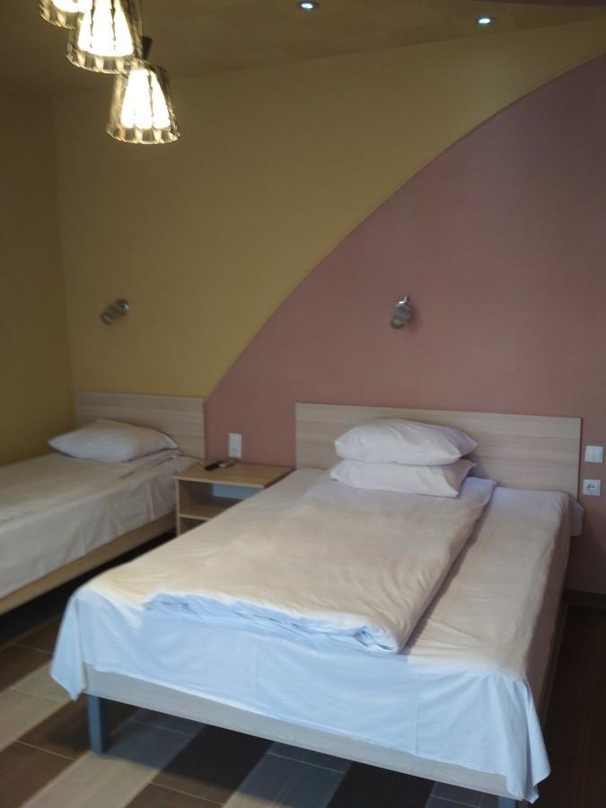 Guesthouse Melikishvili 57 バトゥーミ エクステリア 写真